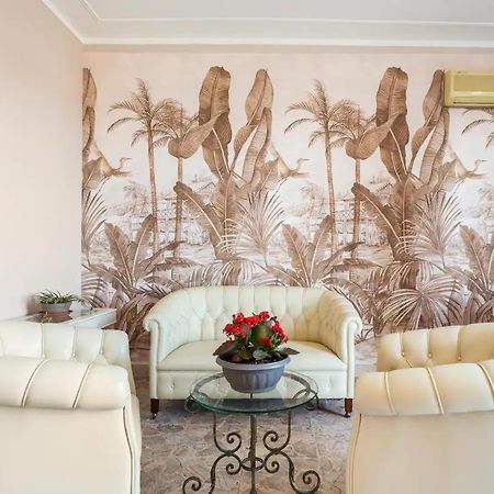 Top Floor Apartment Near Historic Fortino Catania Exterior photo