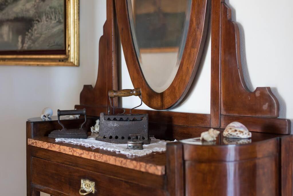 Top Floor Apartment Near Historic Fortino Catania Exterior photo